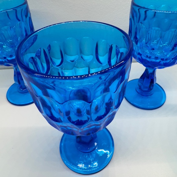 4x Fenton Colonial Blue Thumbprint 4 oz. Wine Juice Water Glasses Goblet 5" Tall - Picture 3 of 7
